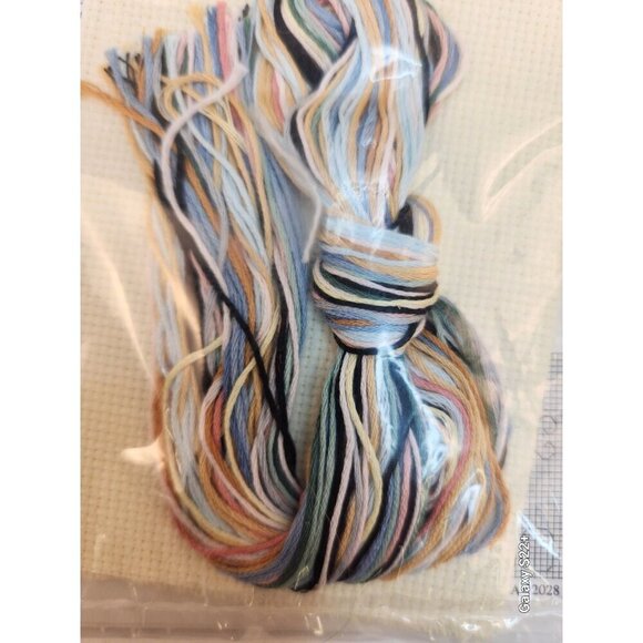 Banar Designs Counted Cross Stitch Kit With Floral Basket Pattern - Picture 4 of 6